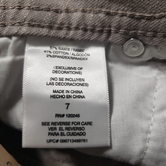 NWT Wallflower Sz 7 Shorty Shorts Stone Grey - Picture 9 of 11